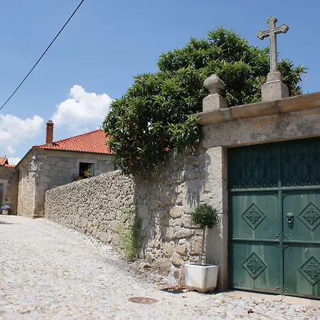 Casa Do Redondo Bed & Breakfast 3*