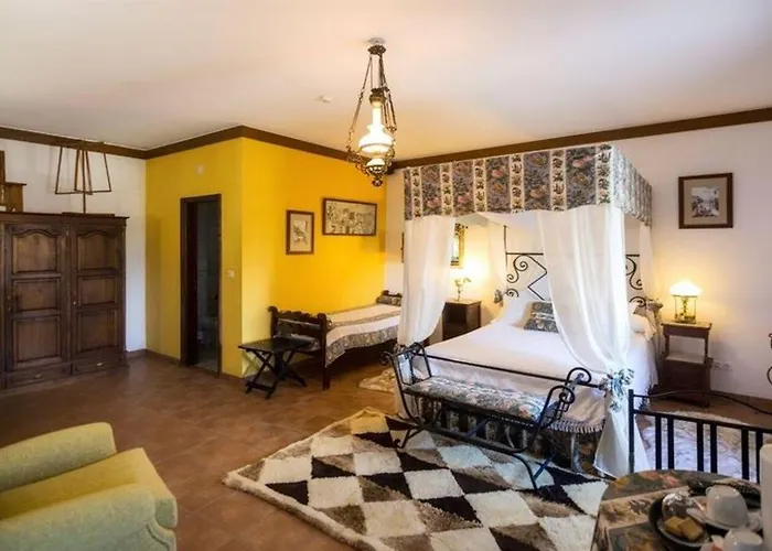 Casa Do Redondo 3*